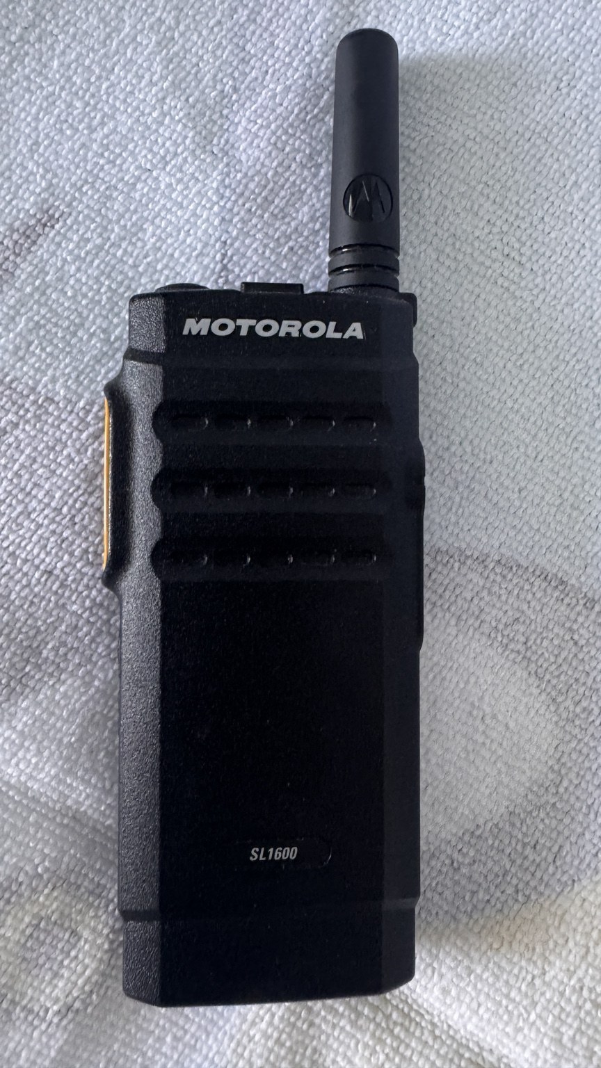 Motorola MOTOTRBO SL1600 VHF – DMR / Analogue 136–174 MHz